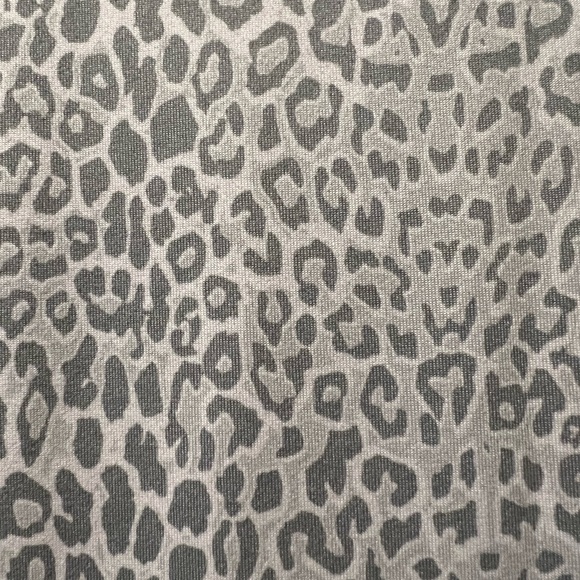 Rae Dunn Multi Grey Animal Print βDREAMβ Nightie - Picture 5 of 10